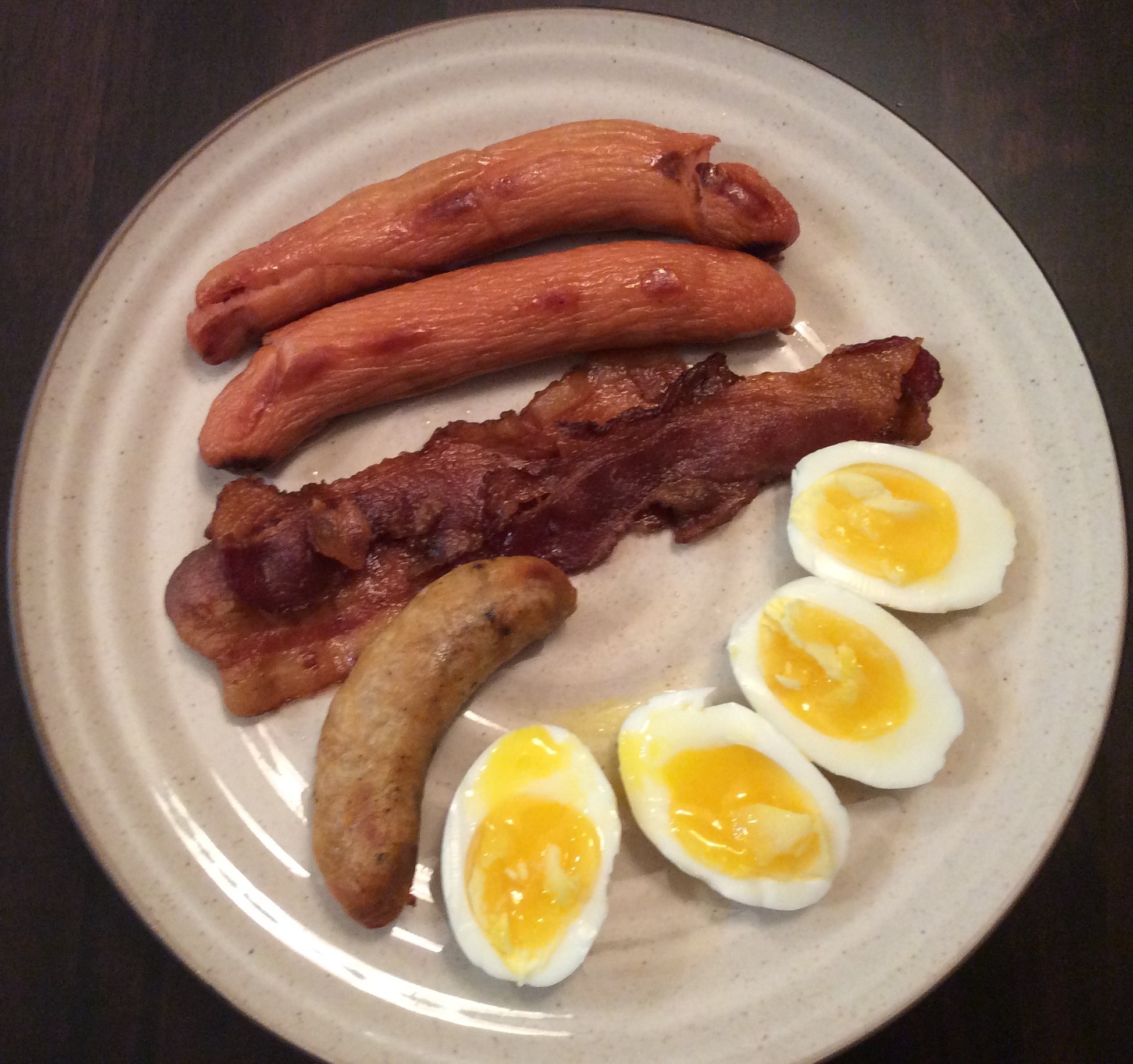 A Quick Carnivore Lunch – My Low-ish Carb Diet